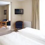 Ξενοδοχείο Conventgarten & Restaurant - Direkt Am Nord-ostsee-kanal 4*