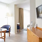 מלון Conventgarten & Restaurant - Direkt Am Nord-ostsee-kanal 4*