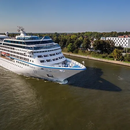 Conventgarten & Restaurant - Direkt Am Nord-ostsee-kanal
