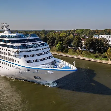 Szálloda Conventgarten & Restaurant - Direkt Am Nord-ostsee-kanal Rendsburg
