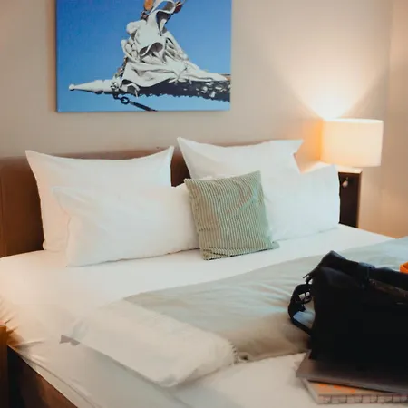 Conventgarten Hotel & Restaurant - Direkt Am Nord-Ostsee-Kanal Rendsborg