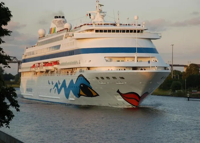 Conventgarten Hotel & Restaurant - Direkt Am Nord-Ostsee-Kanal 4*