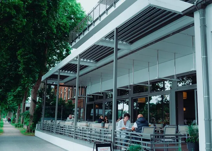 Conventgarten Hotel & Restaurant - Direkt Am Nord-Ostsee-Kanal Hotel Rendsborg